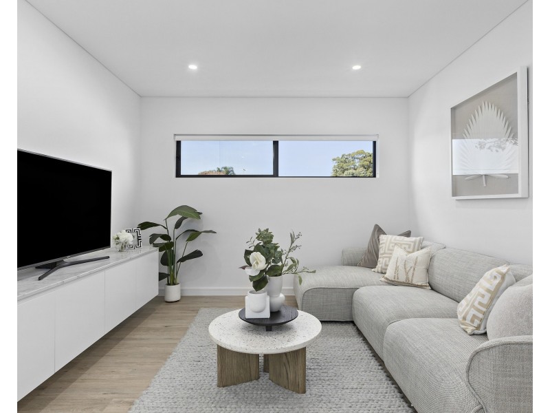 32B Newhaven Avenue, Blacktown NSW 2148