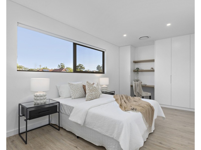 32B Newhaven Avenue, Blacktown NSW 2148