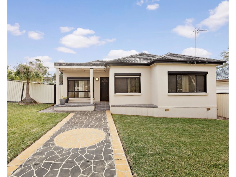 1 Moomin Street, Lalor Park NSW 2147