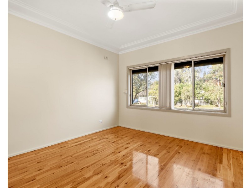 1 Moomin Street, Lalor Park NSW 2147