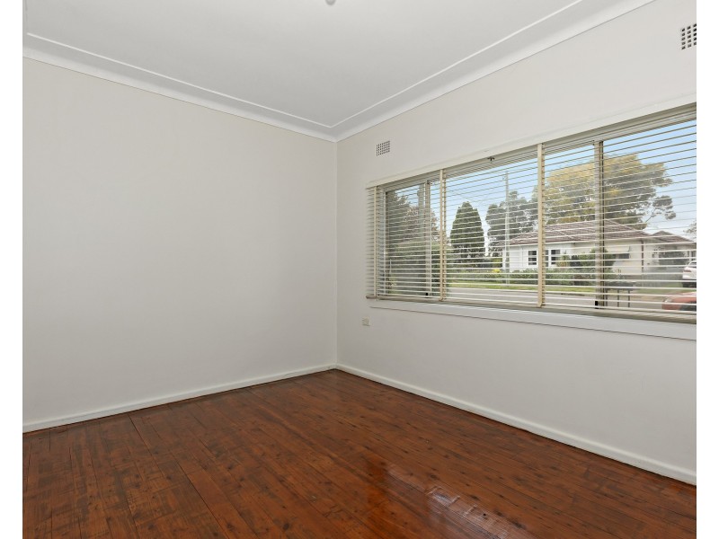 14 Yuruga Avenue, Doonside NSW 2767