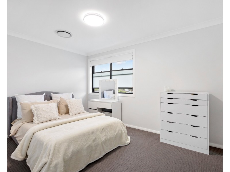 18 & 18a Lyte Place, Prospect NSW 2148