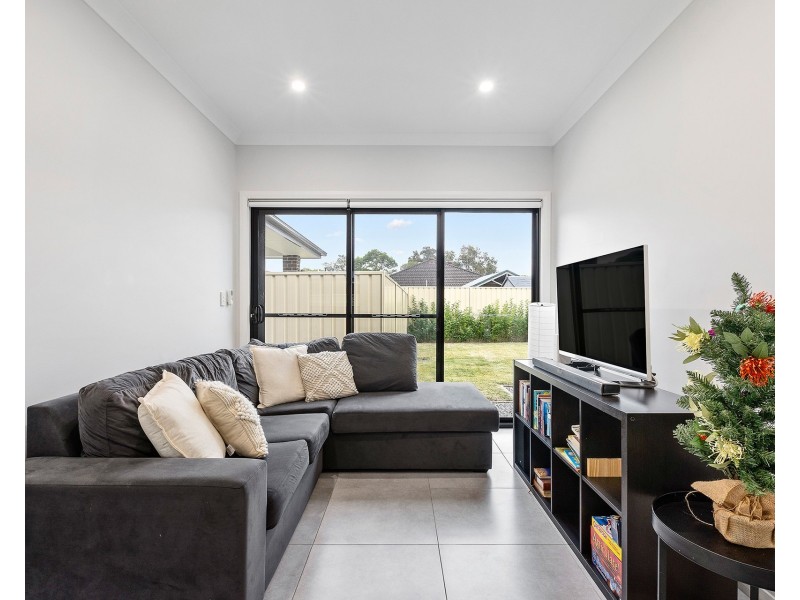 18 & 18a Lyte Place, Prospect NSW 2148