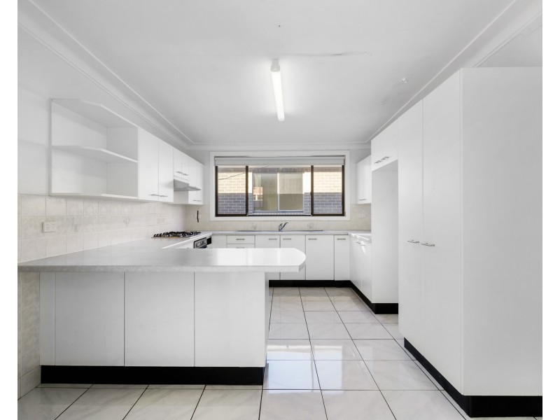 7 Burdett Crescent, Blacktown NSW 2148
