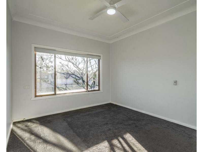 7 Burdett Crescent, Blacktown NSW 2148