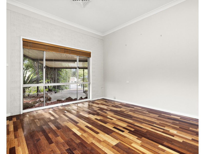 8 Mema Place, Quakers Hill NSW 2763