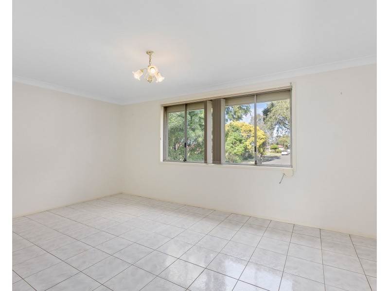 69 Wayne Street, Dean Park NSW 2761