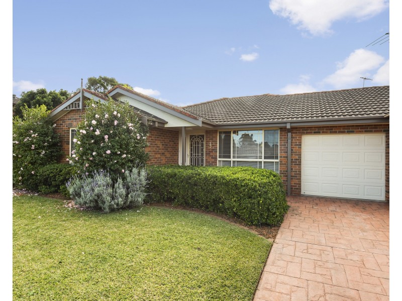 8 Gregson Place, Quakers Hill NSW 2763