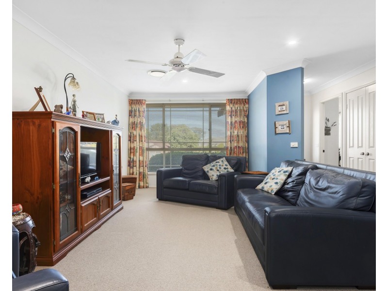8 Gregson Place, Quakers Hill NSW 2763