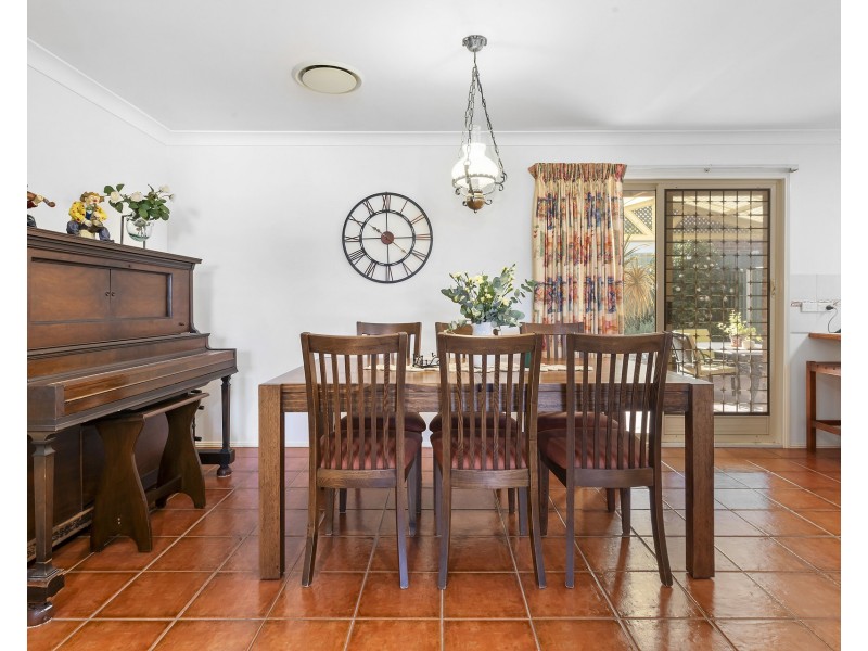8 Gregson Place, Quakers Hill NSW 2763