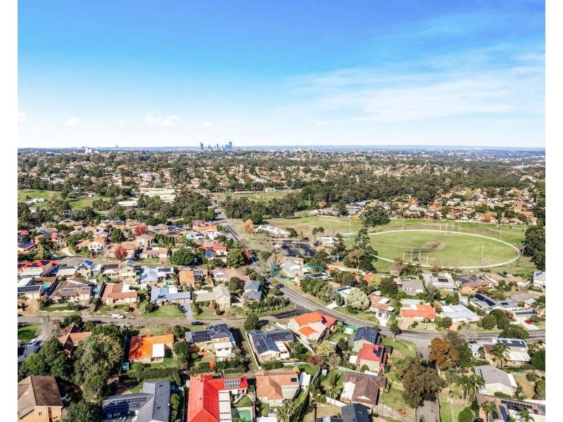 81 Crestwood Drive, Baulkham Hills NSW 2153