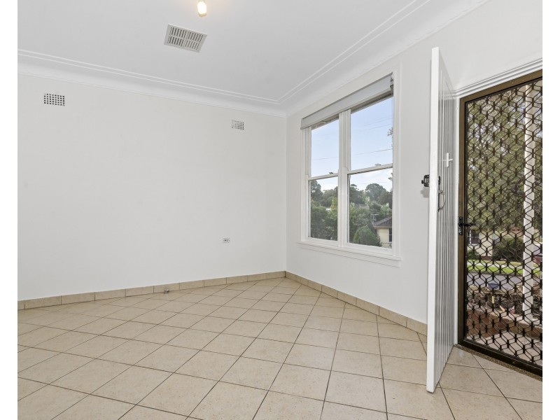 16 Moffatt Drive, Lalor Park NSW 2147