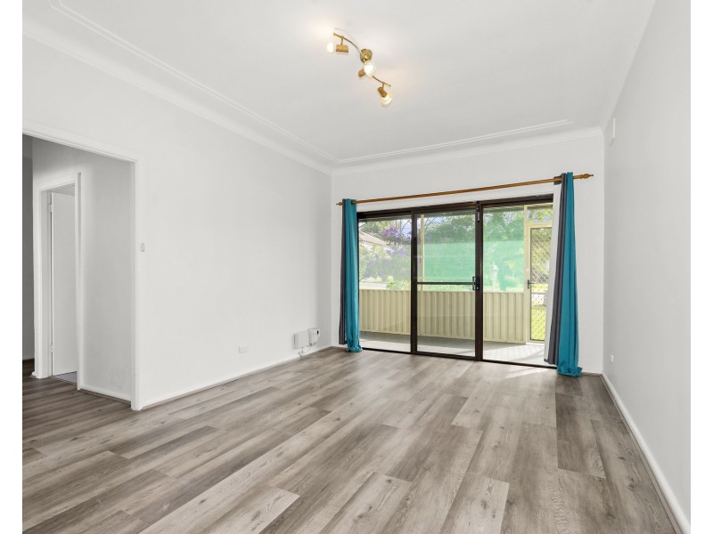 10 Glamorgan Street, Blacktown NSW 2148