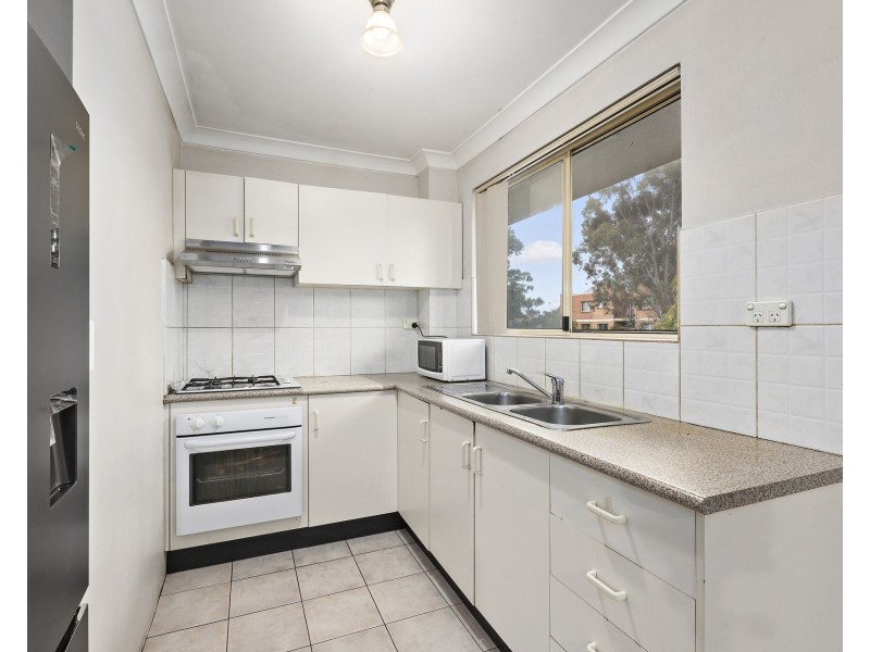 48/8-10 Fourth Avenue, Blacktown NSW 2148