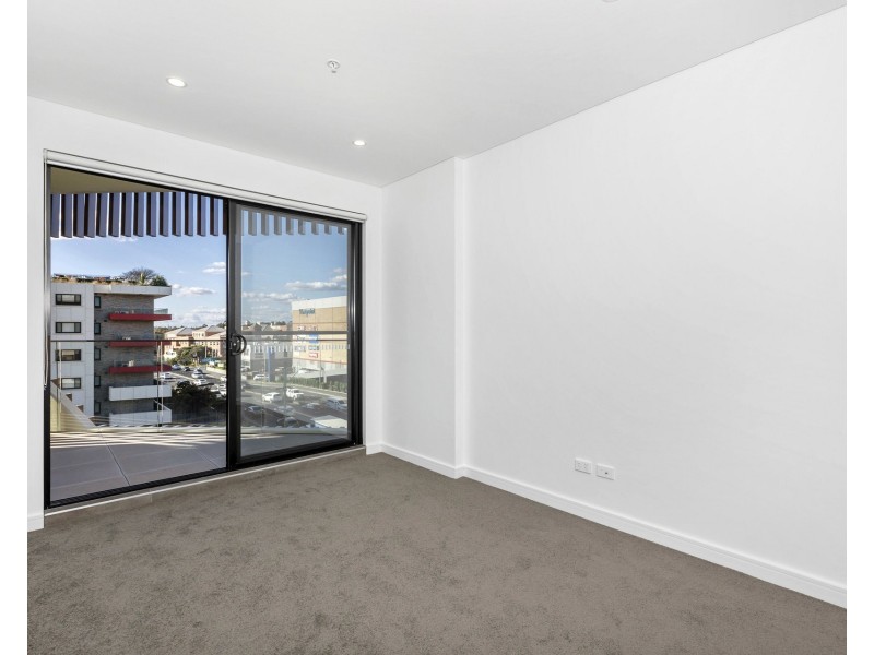 402/7-9 Balmoral Street, Blacktown NSW 2148