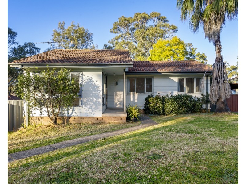 7 Varuna Place, Doonside NSW 2767