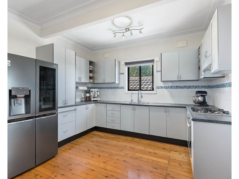 6 Glamorgan Street, Blacktown NSW 2148