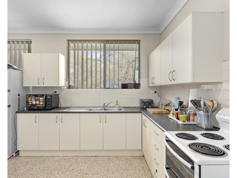 16 Graham Street, Doonside NSW 2767