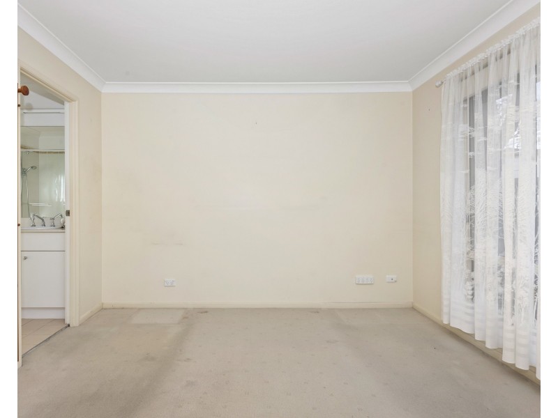 4 Oba Place, Toongabbie NSW 2146