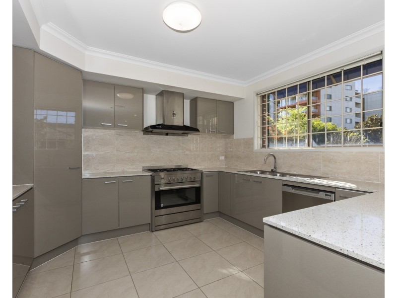 4 Carinya Street, Blacktown NSW 2148