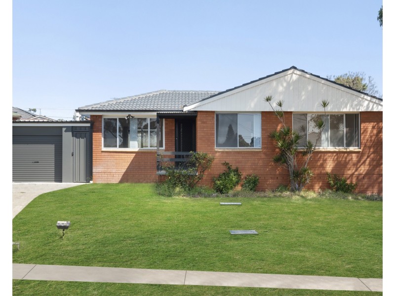 37 Ollier Crescent, Prospect NSW 2148