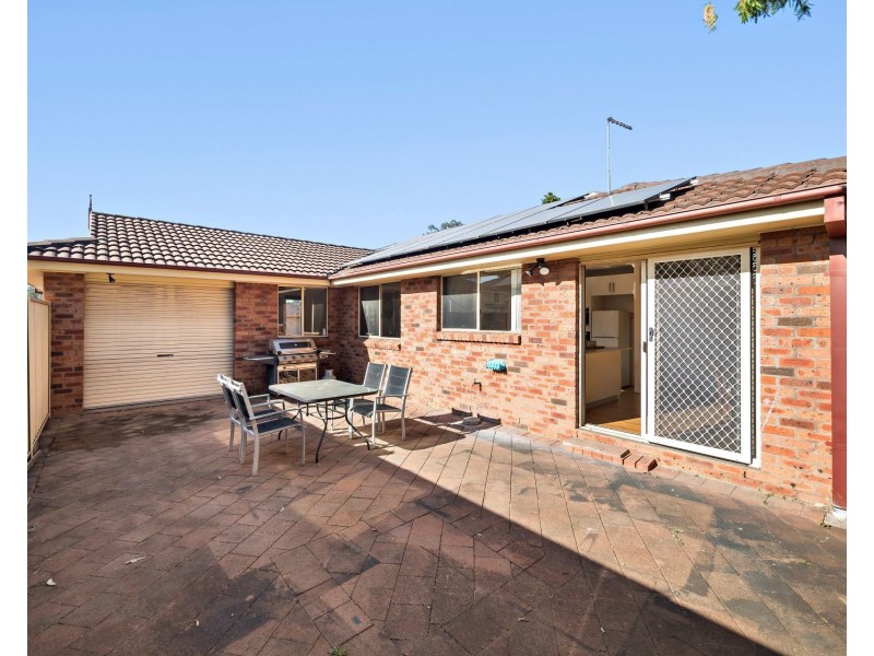 73 & 73a Vella Crescent, Blacktown NSW 2148