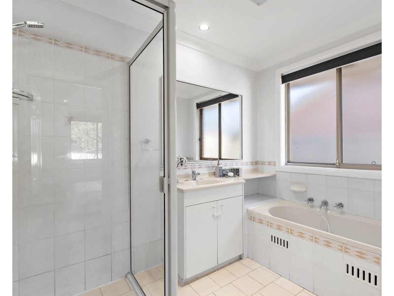 10 Andrew Lloyd Drive, Doonside NSW 2767