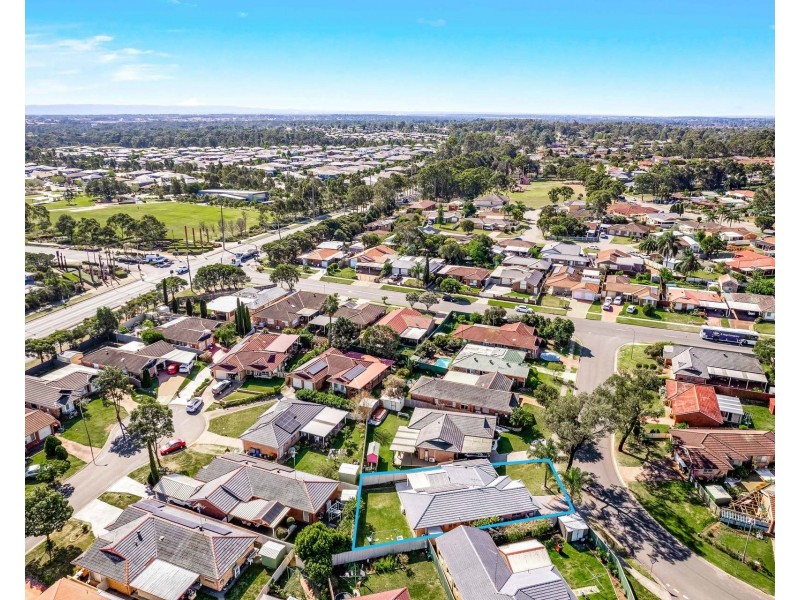 10 Andrew Lloyd Drive, Doonside NSW 2767