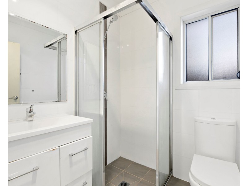 5 & 5a Sher Place, Prospect NSW 2148