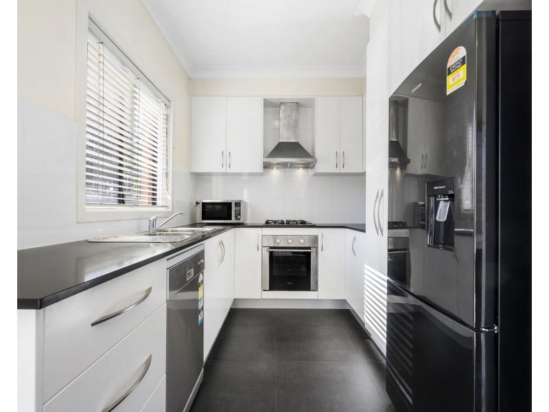 4 Amiens Lane, Blacktown NSW 2148