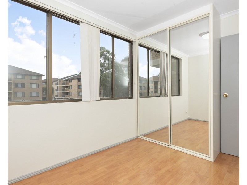 26/26 Mantaka Street, Blacktown NSW 2148