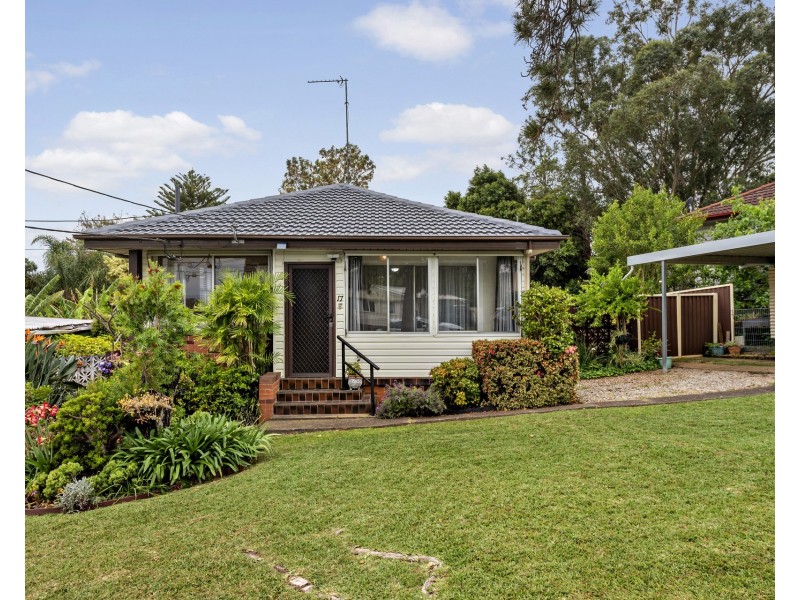 17 Magga Dan Avenue, Tregear NSW 2770
