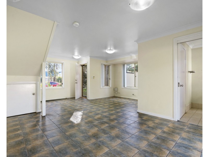 1/73 Orwell Street, Blacktown NSW 2148