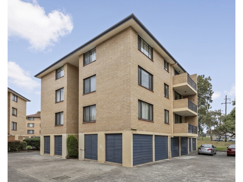 70/5 Griffiths Street, Blacktown NSW 2148