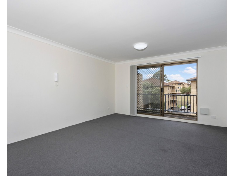 70/5 Griffiths Street, Blacktown NSW 2148