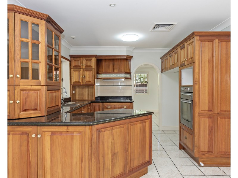 67 Cowley Crescent, Prospect NSW 2148