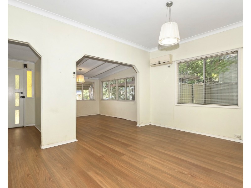 8 Eggleton Street, Blacktown NSW 2148