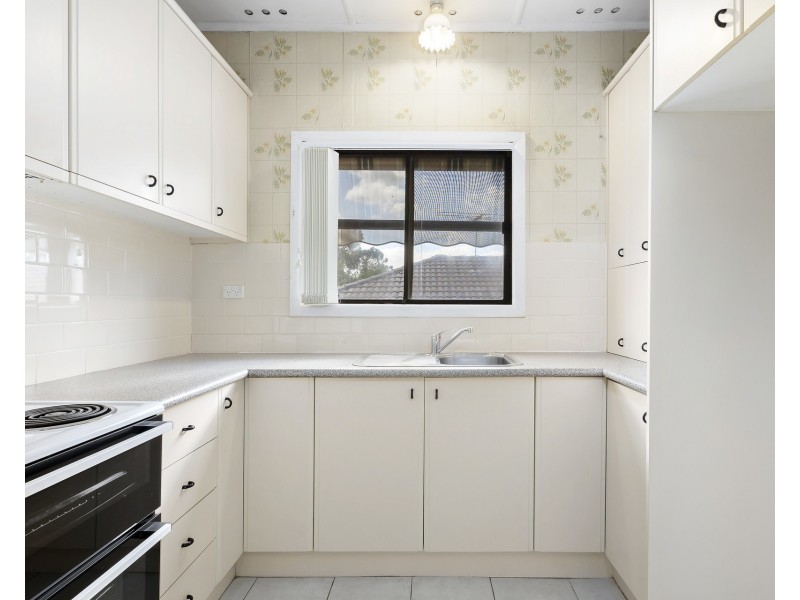 15 Pioneer Street, Seven Hills NSW 2147