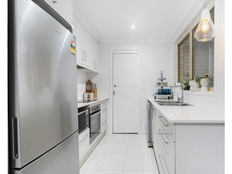 11 Vella Crescent, Blacktown NSW 2148