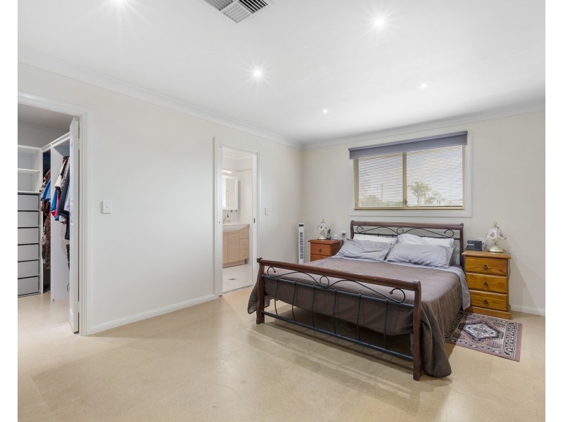 16 Stella Place, Blacktown NSW 2148