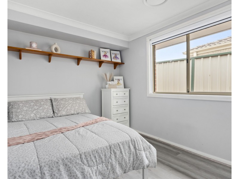 8 Shelley Crescent, Blacktown NSW 2148