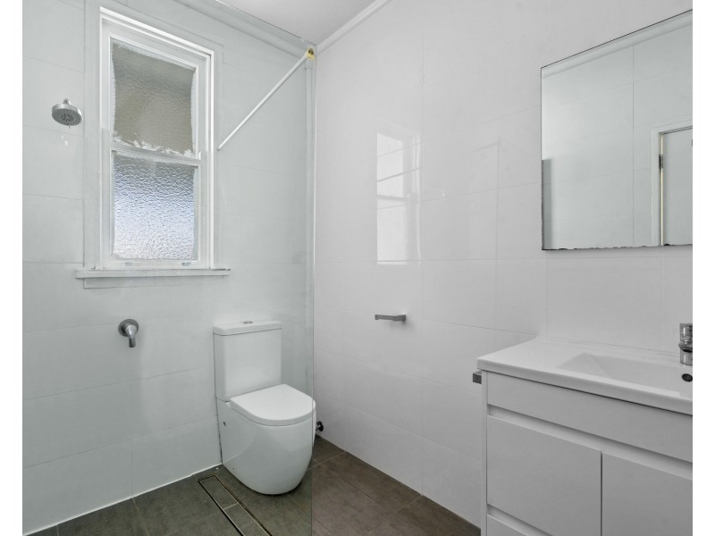 8 Adams Crescent, St Marys NSW 2760