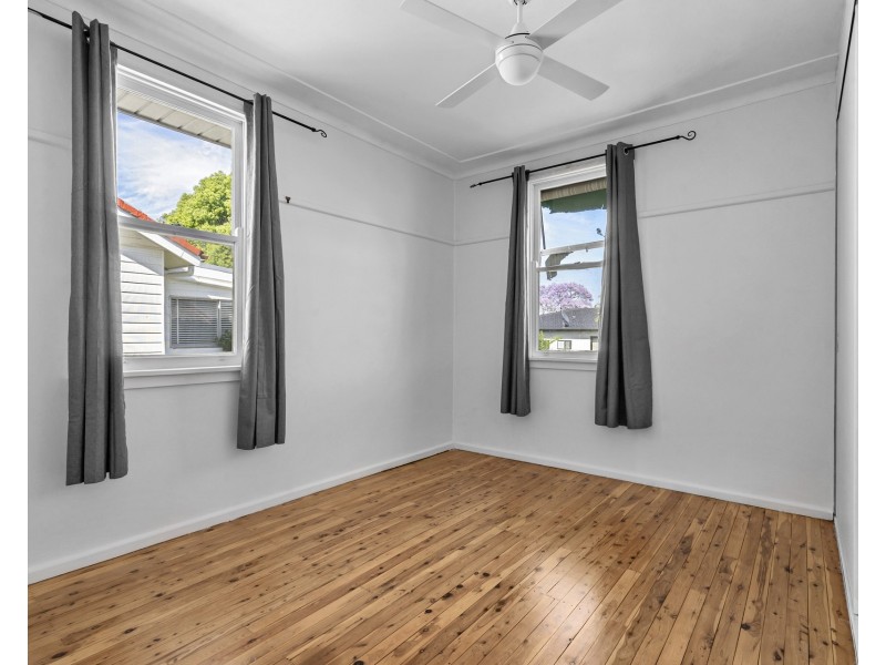 8 Adams Crescent, St Marys NSW 2760