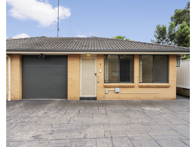 5/121-123 Stephen Street, Blacktown NSW 2148