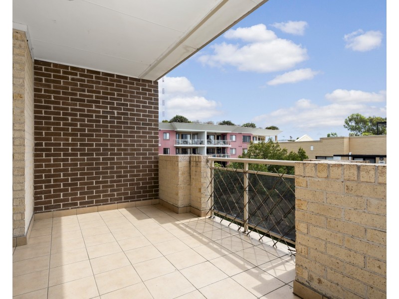 24/14-18 Fourth Avenue, Blacktown NSW 2148