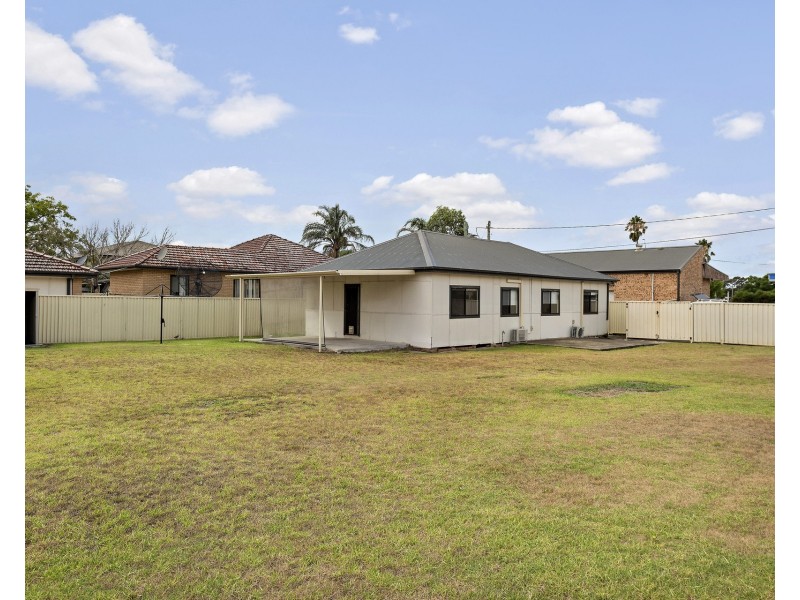 89 Great Western Highway, Oxley Park NSW 2760