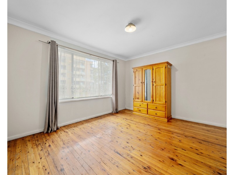 39 Clifton Street, Blacktown NSW 2148