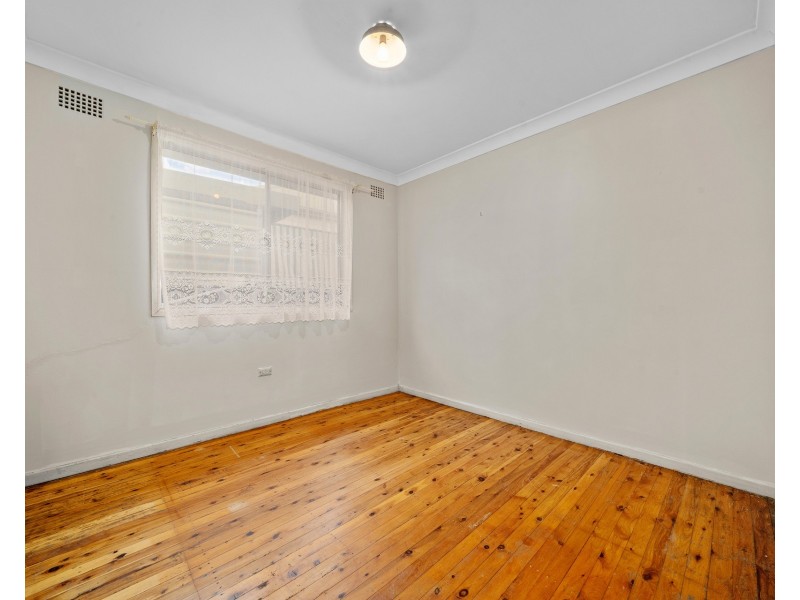 39 Clifton Street, Blacktown NSW 2148