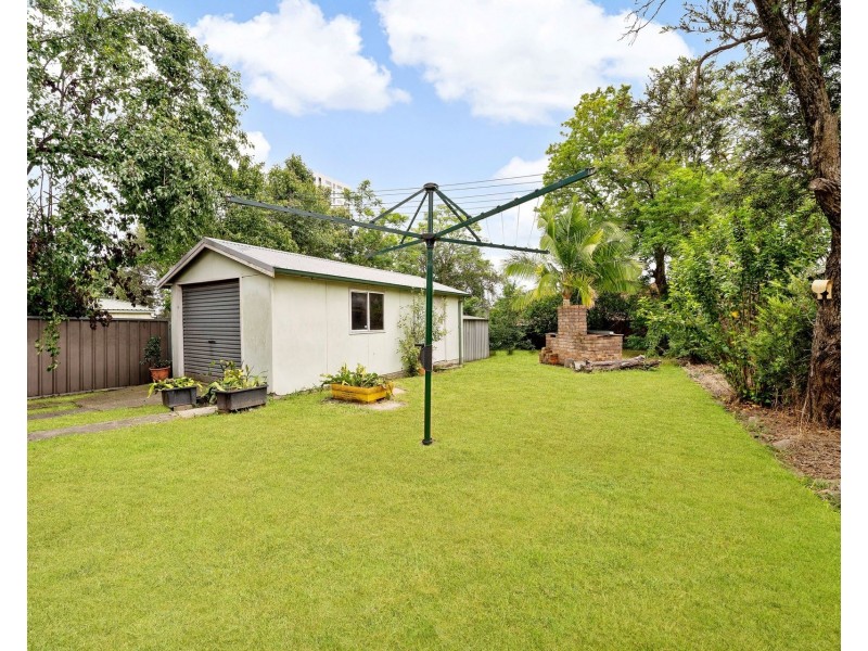 39 Clifton Street, Blacktown NSW 2148