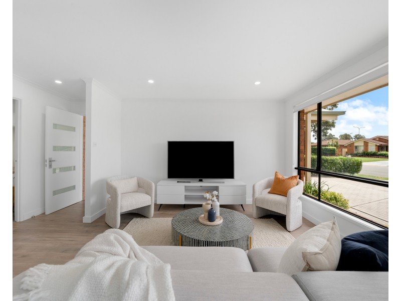 11 Honeyeater Place, Erskine Park NSW 2759